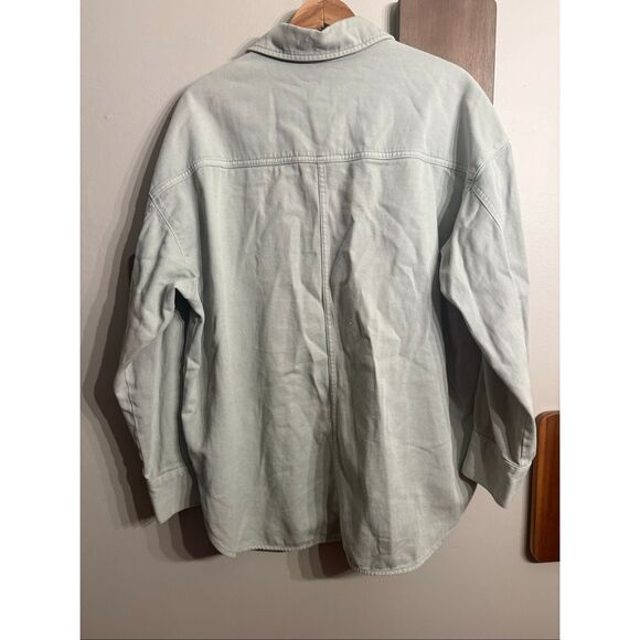 H&M Mint Green Cotton Collared Button Down Long Sleeve Denim Shacket Size Medium - Picture 2 of 4